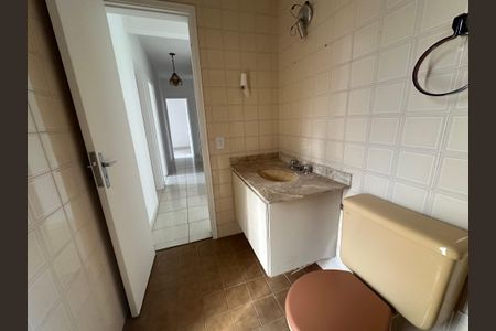 Apartamento à venda com 123m², 3 quartos e 2 vagas Apartamento à venda com 123m², 3 quartos e 2 vagasBanheiro Social