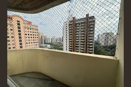 Apartamento à venda com 123m², 3 quartos e 2 vagas Apartamento à venda com 123m², 3 quartos e 2 vagasSacada