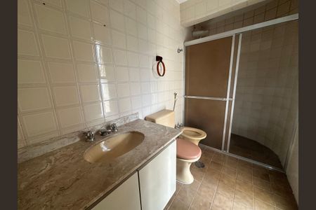 Apartamento à venda com 123m², 3 quartos e 2 vagas Apartamento à venda com 123m², 3 quartos e 2 vagasBanheiro Social