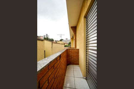 Casa de condomínio à venda com 115m², 2 quartos e 2 vagasVaranda do quarto 02