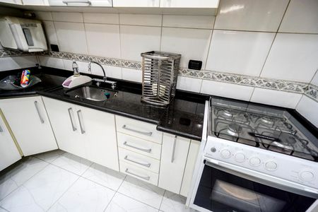 Casa de condomínio à venda com 115m², 2 quartos e 2 vagasPia e fogão