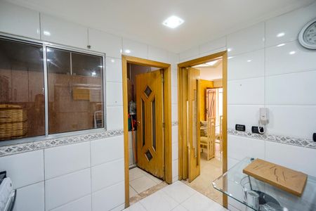 Casa de condomínio à venda com 115m², 2 quartos e 2 vagasCozinha