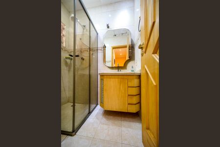 Casa de condomínio à venda com 115m², 2 quartos e 2 vagasBanheiro social