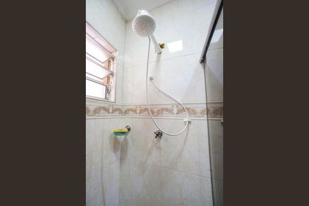 Casa de condomínio à venda com 115m², 2 quartos e 2 vagasBanheiro social