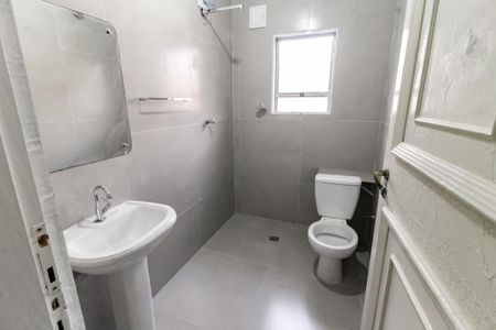 Casa para alugar com 70m², 2 quartos e sem vaga Casa para alugar com 70m², 2 quartos e sem vagaBanheiro