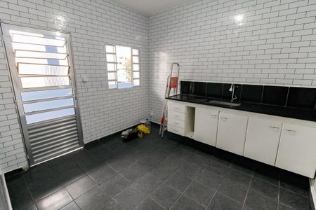 Casa para alugar com 70m², 2 quartos e sem vaga Casa para alugar com 70m², 2 quartos e sem vagaCozinha