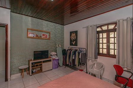 Casa à venda com 360m², 2 quartos e 3 vagasQuarto