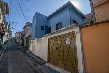 Casa à venda com 360m², 2 quartos e 3 vagasFachada