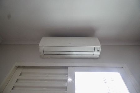 Casa à venda com 208m², 3 quartos e 4 vagasBanheiro Suíte