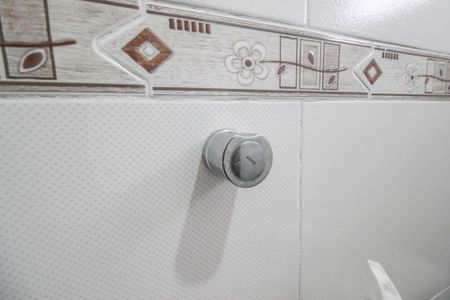 Casa à venda com 208m², 3 quartos e 4 vagasBanheiro de serviço