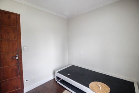 Casa à venda com 208m², 3 quartos e 4 vagasQuarto 2