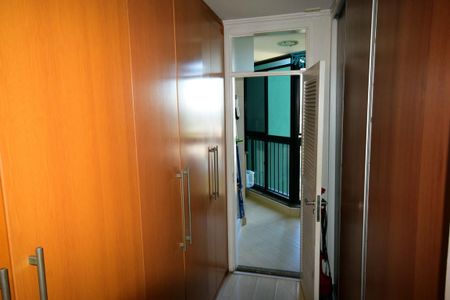 Apartamento à venda com 120m², 3 quartos e 2 vagasQuarto de Serviço