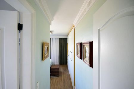 Apartamento à venda com 120m², 3 quartos e 2 vagasCorredor