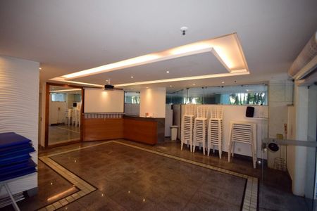 Apartamento à venda com 120m², 3 quartos e 2 vagasÁrea comum - Salão de festas