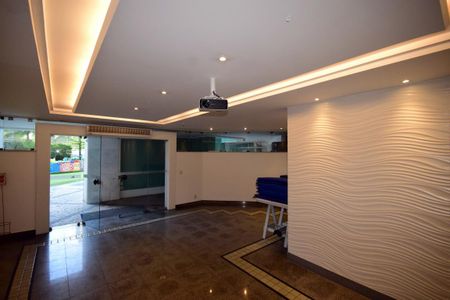 Apartamento à venda com 120m², 3 quartos e 2 vagasÁrea comum - Salão de festas