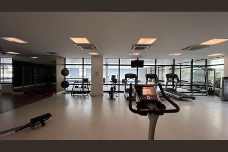 Studio à venda com 57m², 1 quarto e 1 vaga Studio à venda com 57m², 1 quarto e 1 vagaAcademia