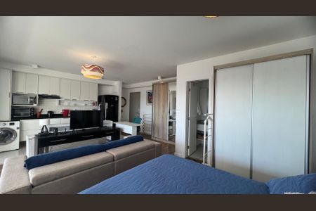 Studio à venda com 57m², 1 quarto e 1 vaga Studio à venda com 57m², 1 quarto e 1 vagaQuarto