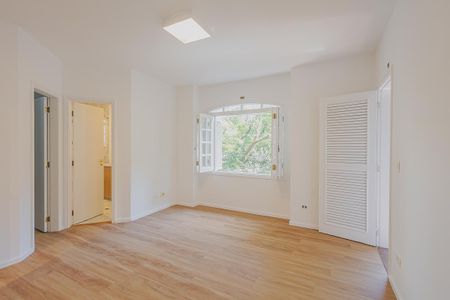 Casa para alugar com 250m², 5 quartos e 5 vagasSuíte 5