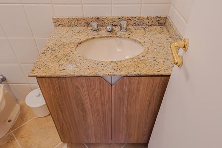 Casa para alugar com 250m², 5 quartos e 5 vagasBanheiro da Suíte 1