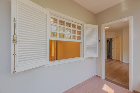 Casa para alugar com 250m², 5 quartos e 5 vagasVaranda da Suíte 5