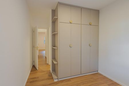 Casa para alugar com 250m², 5 quartos e 5 vagasSuíte 3