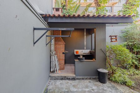 Casa para alugar com 250m², 5 quartos e 5 vagasChurrasqueira