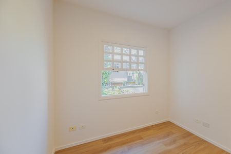 Casa para alugar com 250m², 5 quartos e 5 vagasSuíte 2