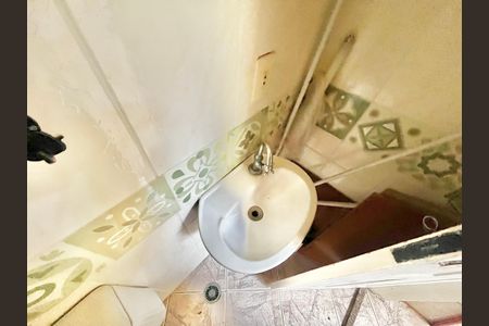 Casa de condomínio para alugar com 133m², 3 quartos e 2 vagas Casa de condomínio para alugar com 133m², 3 quartos e 2 vagasBanheiro de Serviço