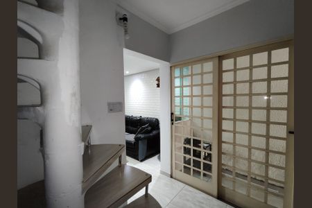 Casa à venda com 100m², 3 quartos e 1 vagaSala