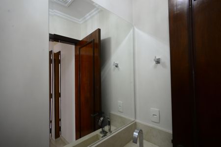 Apartamento à venda com 270m², 4 quartos e 4 vagasLavabo