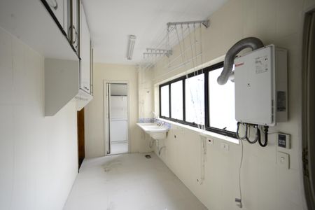 Apartamento à venda com 270m², 4 quartos e 4 vagasÁrea de Serviço