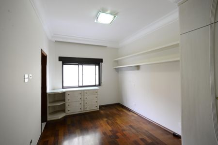 Apartamento à venda com 270m², 4 quartos e 4 vagasSuíte 1