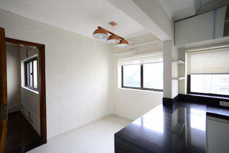 Apartamento à venda com 270m², 4 quartos e 4 vagasCozinha