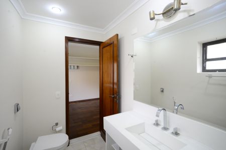 Apartamento à venda com 270m², 4 quartos e 4 vagasSuíte 1