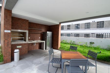 Apartamento para alugar com 24m², 1 quarto e sem vagaÁrea comum - Churrasqueira