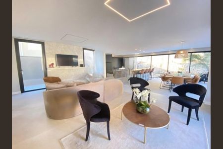 Casa de condomínio à venda com 400m², 5 quartos e 6 vagasFoto 05