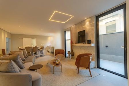 Casa de condomínio à venda com 400m², 5 quartos e 6 vagasFoto 02