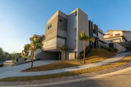 Casa de condomínio à venda com 400m², 5 quartos e 6 vagasFoto 04