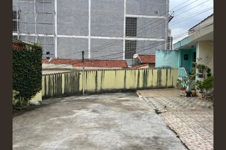 Casa à venda com 55m², 1 quarto e 2 vagas Casa à venda com 55m², 1 quarto e 2 vagasÁrea comum