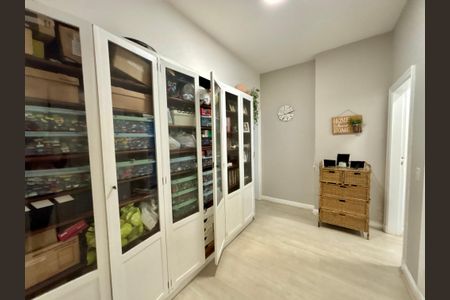 Apartamento à venda com 220m², 3 quartos e 1 vagaCorredor