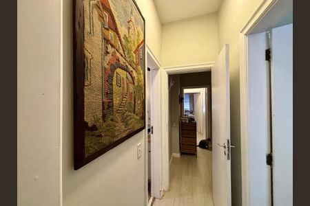 Apartamento à venda com 220m², 3 quartos e 1 vagaCorredor 