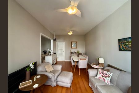 Apartamento à venda com 220m², 3 quartos e 1 vagaSala