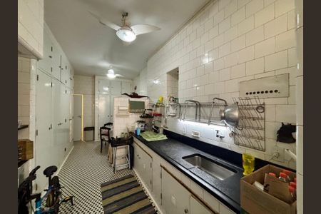 Apartamento à venda com 220m², 3 quartos e 1 vagaCozinha