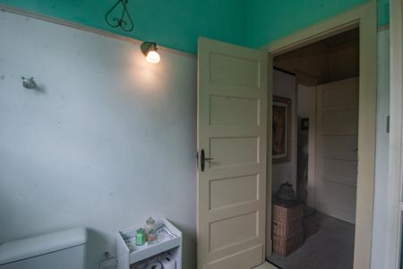 Casa à venda com 408m², 6 quartos e 2 vagasBanheiro 2