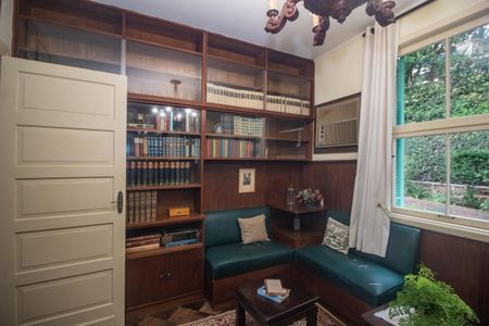 Casa à venda com 408m², 6 quartos e 2 vagasSala 4