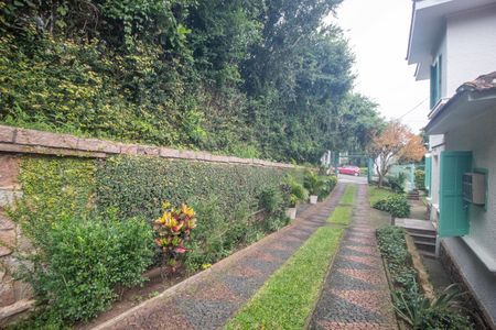 Casa à venda com 408m², 6 quartos e 2 vagasQuintal