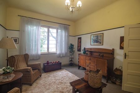 Casa à venda com 408m², 6 quartos e 2 vagasSala 5