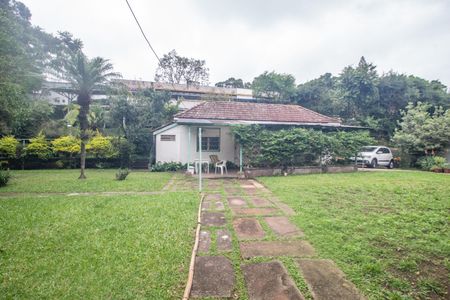 Casa à venda com 408m², 6 quartos e 2 vagasQuintal