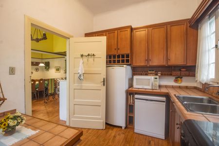 Casa à venda com 408m², 6 quartos e 2 vagasCozinha 2