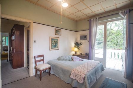 Casa à venda com 408m², 6 quartos e 2 vagasQuarto 5